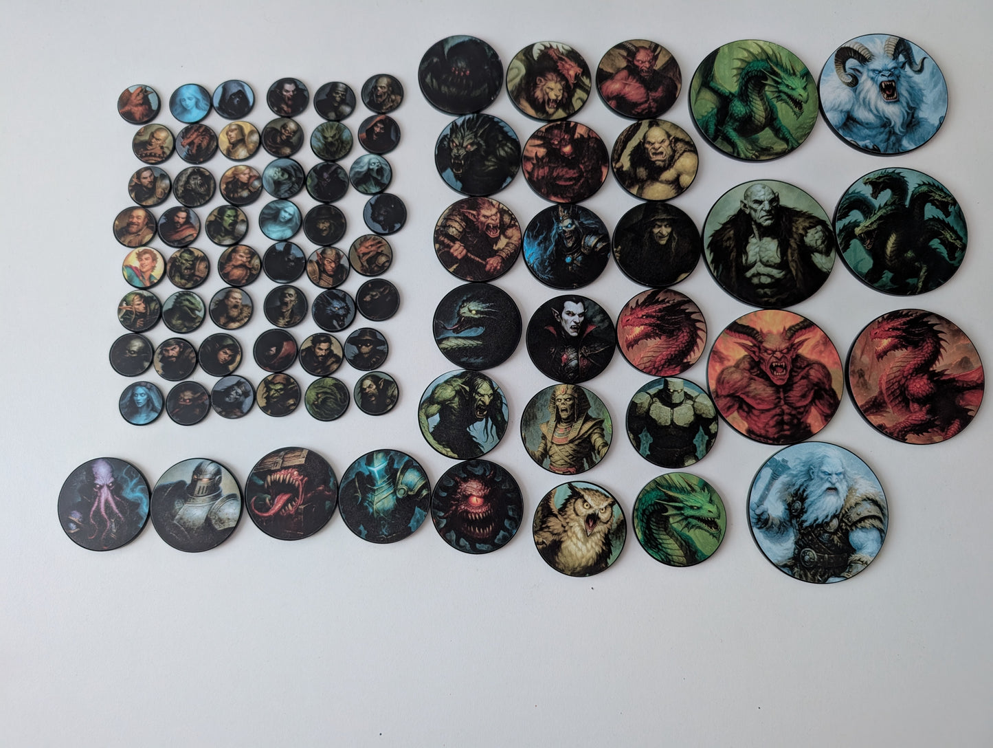 Acrylic DnD, RPG Token Set (25mm / 50mm / 75mm)